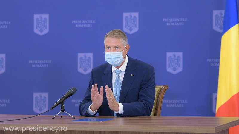  Iohannis: Trebuie să fie făcută o dezinfecţie profundă în școli după ziua alegerilor