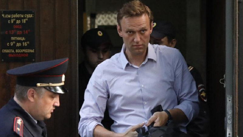  Cele două ore care i-au salvat viața lui Aleksei Navalnîi. Filmul supraviețuirii