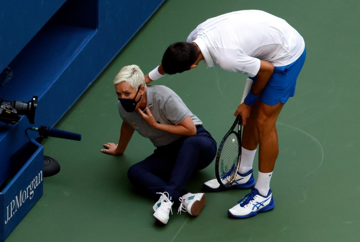  Prima reacție a lui Novak Djokovic după ce a fost descalificat de la US Open