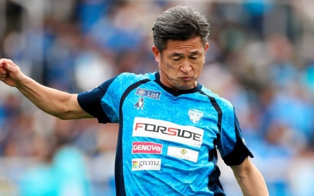  Kazuyoshi Miura (53 ani), cel mai în vârstă jucător titular din campionatul nipon de fotbal