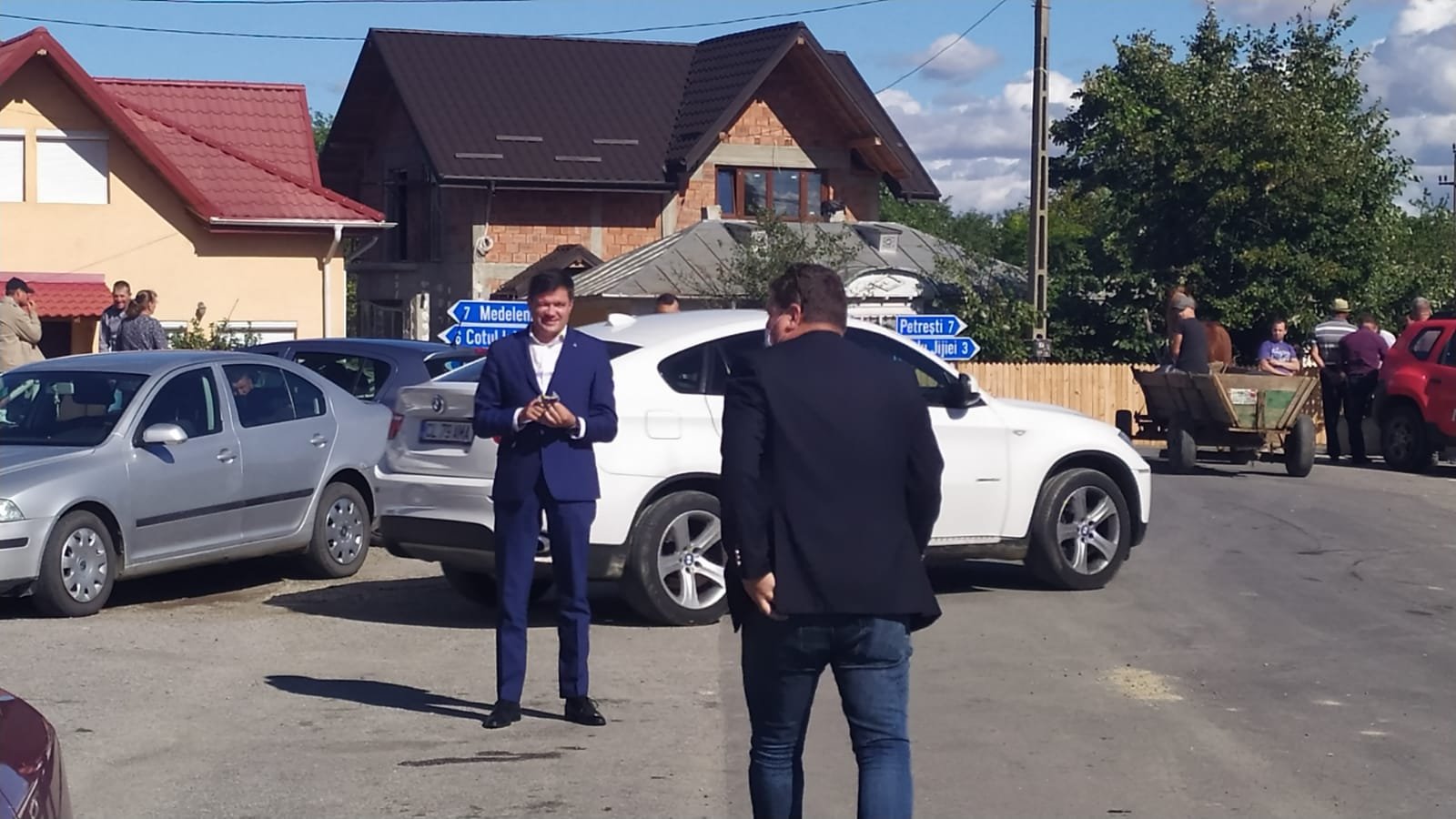  Două plângeri făcute de alegătorii din Golăești. Ce probleme au semnalat aceștia