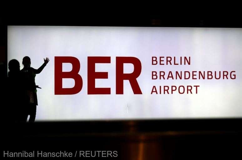  Noul aeroport internaţional din Berlin se va deschide pe 31 octombrie, cu 9 ani întârziere