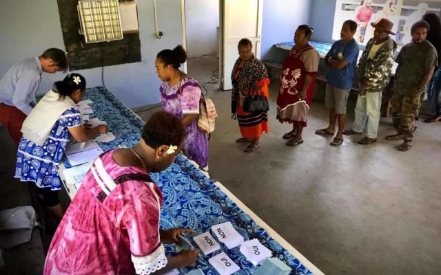  Cetățenii din Noua Caledonie au votat în proporție de 53% împotriva independenței față de Franța