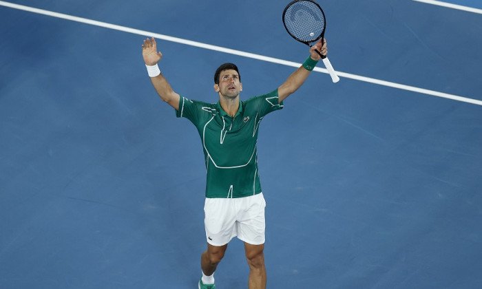  Novak Djokovici s-a calificat în semifinale la Roland Garros