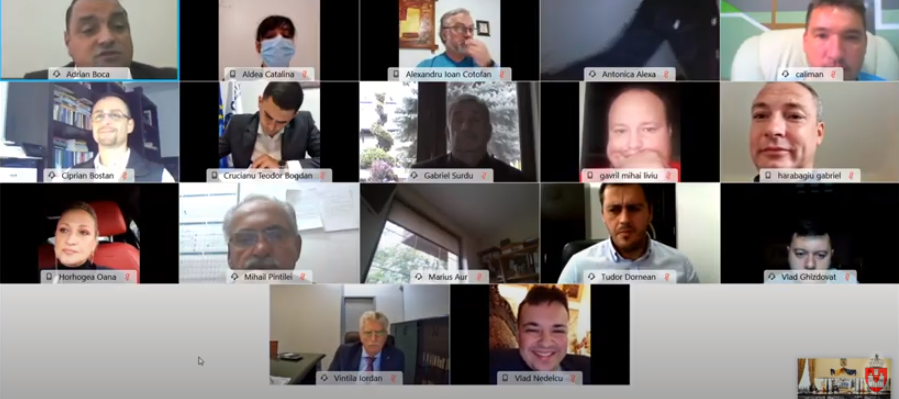  VIDEO: Consilierii locali, adunați pentru ultima dată în formula 2016. Ce discută