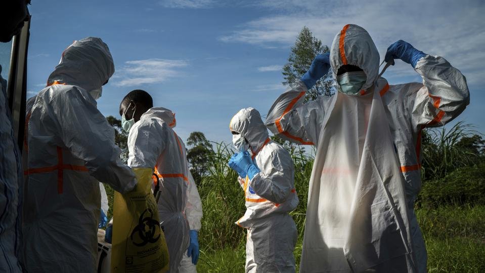  Statele Unite aprobă un tratament cu anticorpi împotriva Ebola