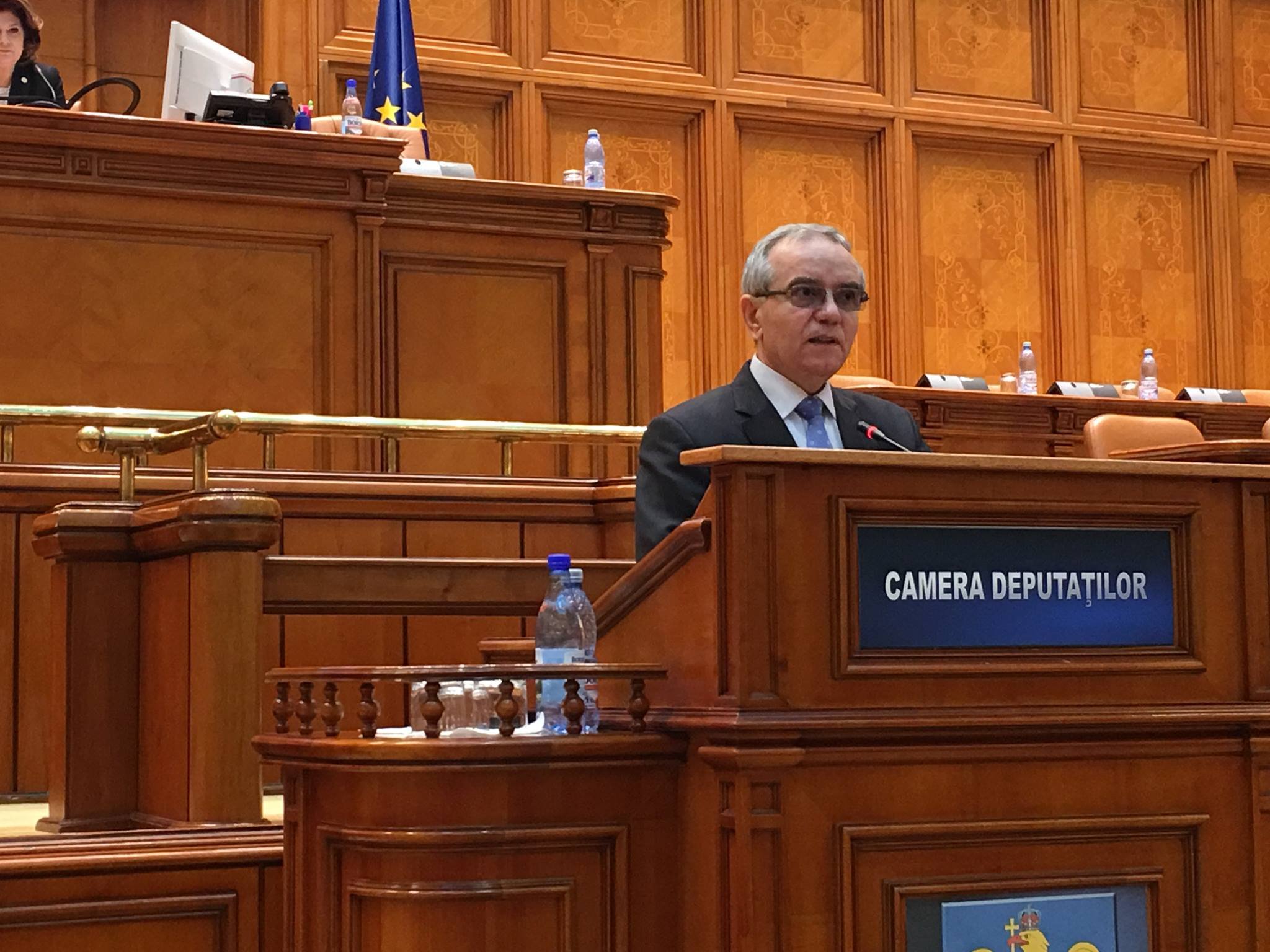  Prof. univ. dr. Dumitru OPREA Deputat PNL: Jocul cinic al PSD cu viața românilor (P)
