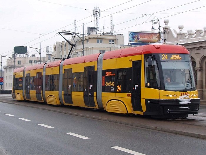  Primărie: 391 de ieşeni au stabilit culoarea viitoarelor tramvaie noi din oraş – alb cu verde