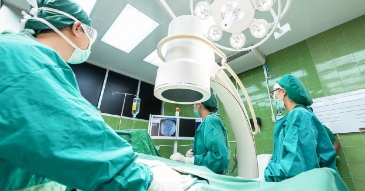  Personalul medical infectat din spitalele din Belgia, chemat să lucreze în continuare
