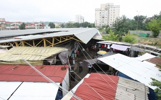  Tarabele de la fostul bazar ajung în pieţele din comune