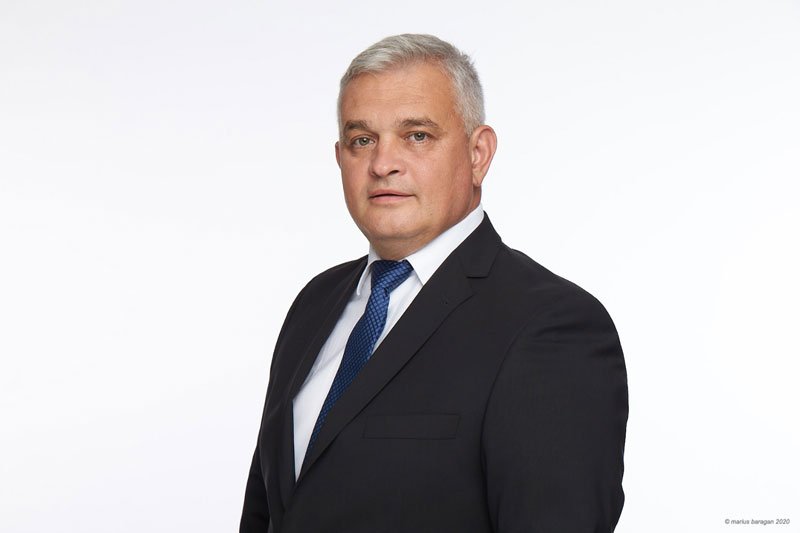  Sorin Iacoban, candidat PRO România la Camera Deputaților: România reală și România de lux, în vremuri de criză economică (P)