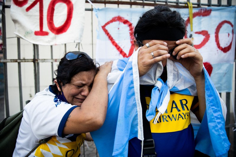 Anchetă în Argentina pentru a se stabili dacă a existat neglijenţă în cazul decesului lui Diego Maradona