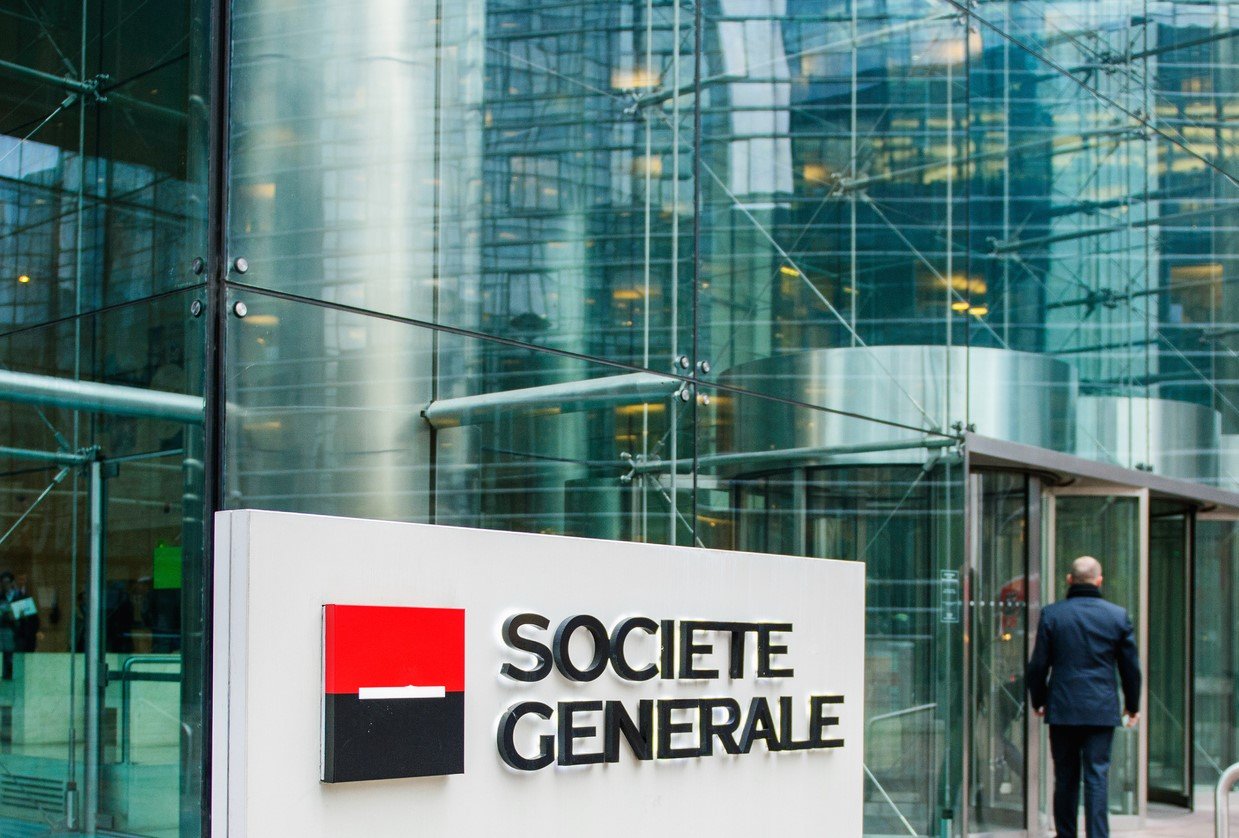  Societe Generale închide 600 de sucursale în Franţa până în 2025
