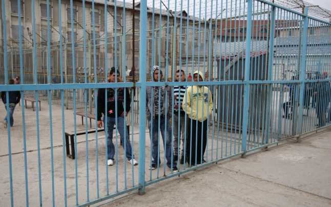  Focar de COVID la Penitenciarul din Iași. 24 de deținuți transferați la Poartă Albă