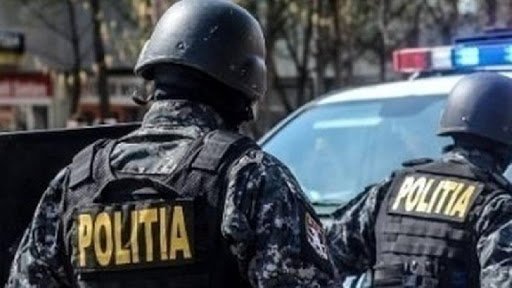  Zeci de percheziții în Iași și în alte județe la persoane bănuite de contrabandă