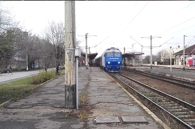  Licitaţii repetate pentru peroanele deteriorate de la Gara Nicolina, cea mai jalnică staţie CFR