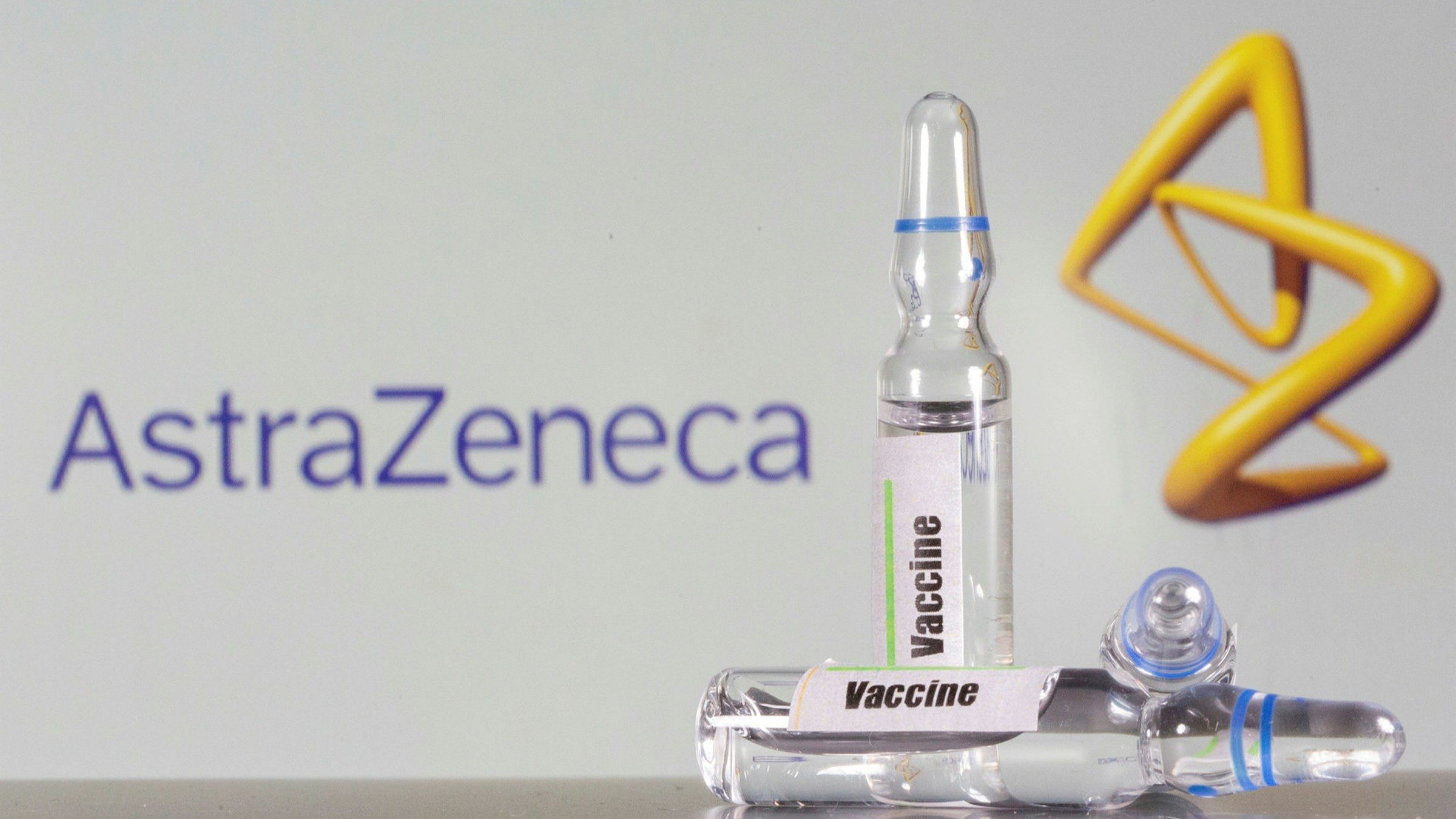  AstraZeneca a cerut Agenţiei Europene a Medicamentului aprobarea pentru vaccinul antiCovid