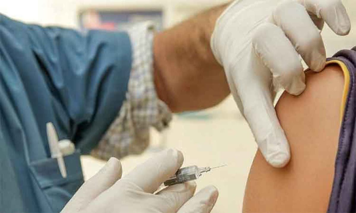  Vaccinarea în universitățile ieșene, la cote înalte. Unde vor fi imunizați și studenții