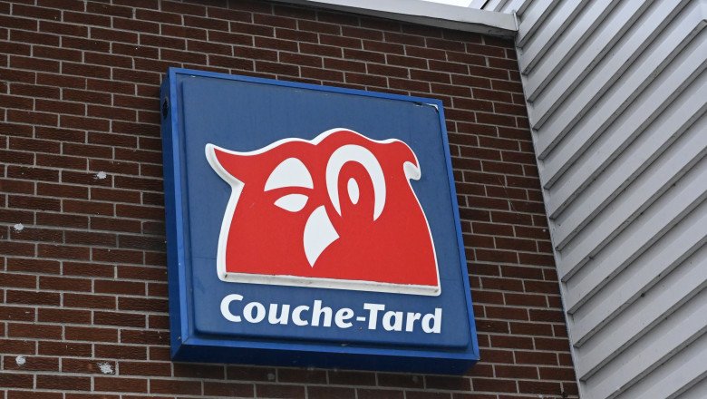  Guvernul francez se opune preluării Carrefour de către canadienii de la Couche-Tard
