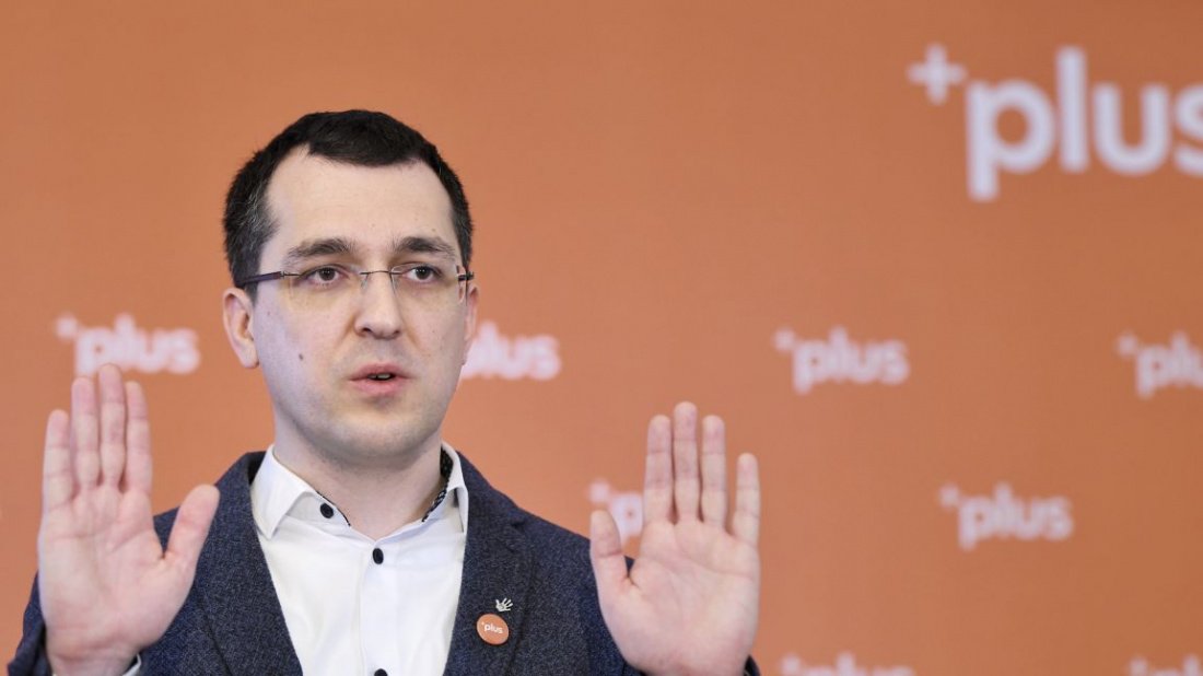 Vlad Voiculescu susține ideea unui certificat electronic de vaccinare