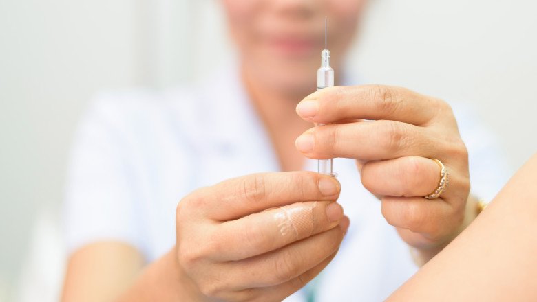  Vaccinări la liber în unele spitale. Medicii preferă să salveze oamenii în loc să respecte tot felul de proceduri birocratice