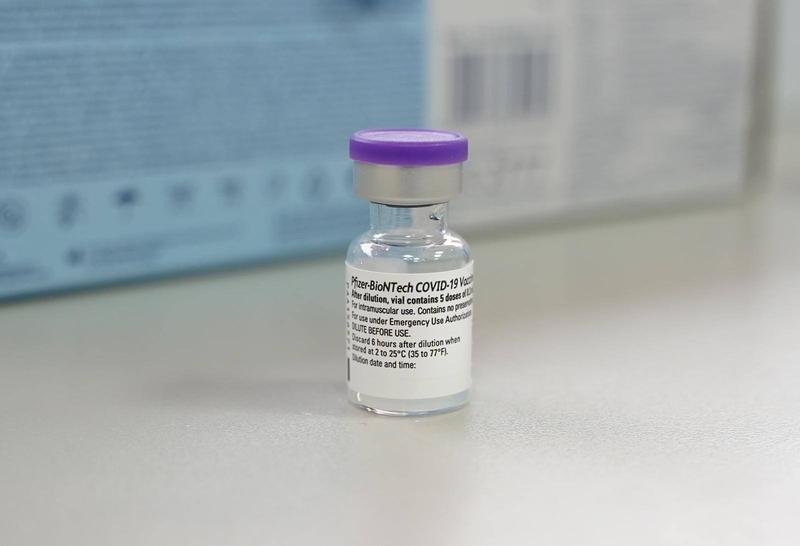  Israelul: „Prima doză a vaccinului este mai puţin eficientă decât a afirmat Pfizer”