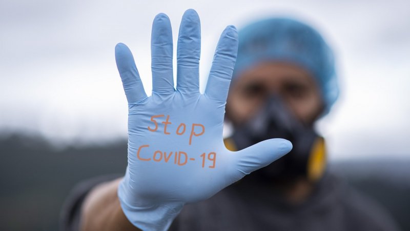  Olanda interzice circulația pe timp de noapte pentru a limita răspândirea coronavirusului
