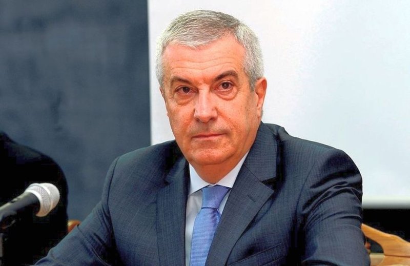  Fostul premier Călin Popescu Tăriceanu, inculpat în dosarul de luare de mită
