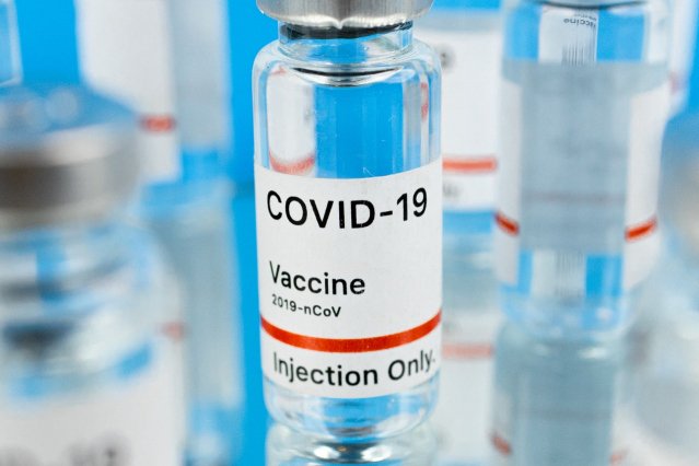  Cehia cere oprirea administrării primei doze de vaccin pentru două săptămâni