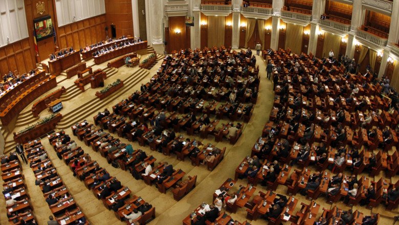  Iohannis a retrimis Parlamentului legea privind rectificarea bugetară pe 2020 care prevede creşterea pensiilor cu 40%
