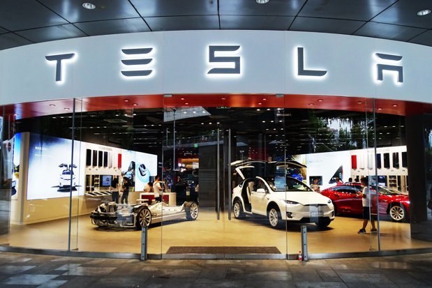  Compania Tesla a deschis primul birou în Bucureşti