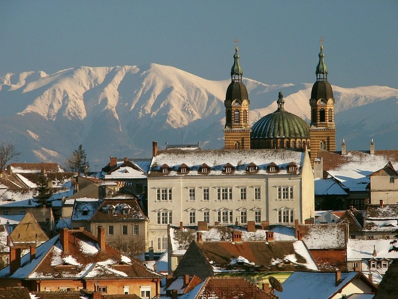  Sibiul, inclus în topul celor mai bune destinații turistice europene datorită gastronomiei și culturii sale
