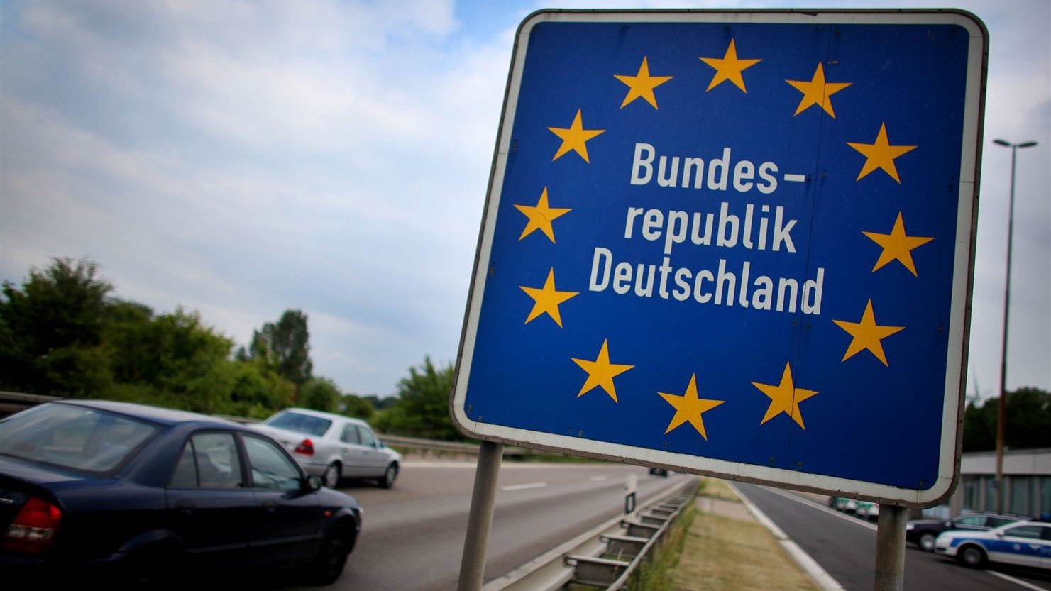  Germania, criticată de UE pentru că și-a închis granițele