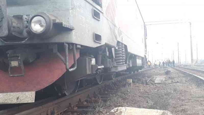  O nouă tragedie feroviară în județul Iași: tânăr de 25 de ani sfârtecat de tren în apropiere de Pașcani