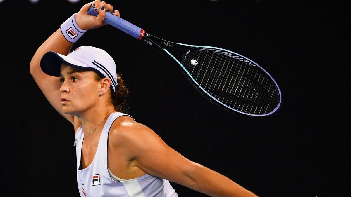  Ashleigh Barty, numărul 1 mondial, eliminată de Karolina Muchova în sferturi la Australian Open