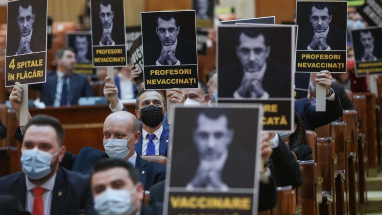  Coaliția a trecut primul test în Parlament: moțiunea împotriva lui Vlad Voiculescu a fost respinsă