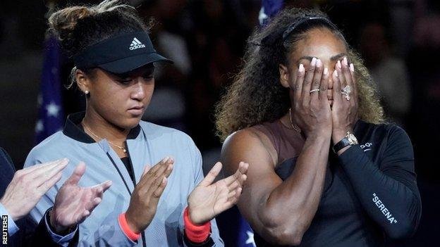  Serena Williams a izbucnit în lacrimi la conferinţa de presă după meciul cu Osaka