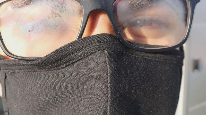  Cum scapi de aburirea ochelarilor când porți mască de protecție