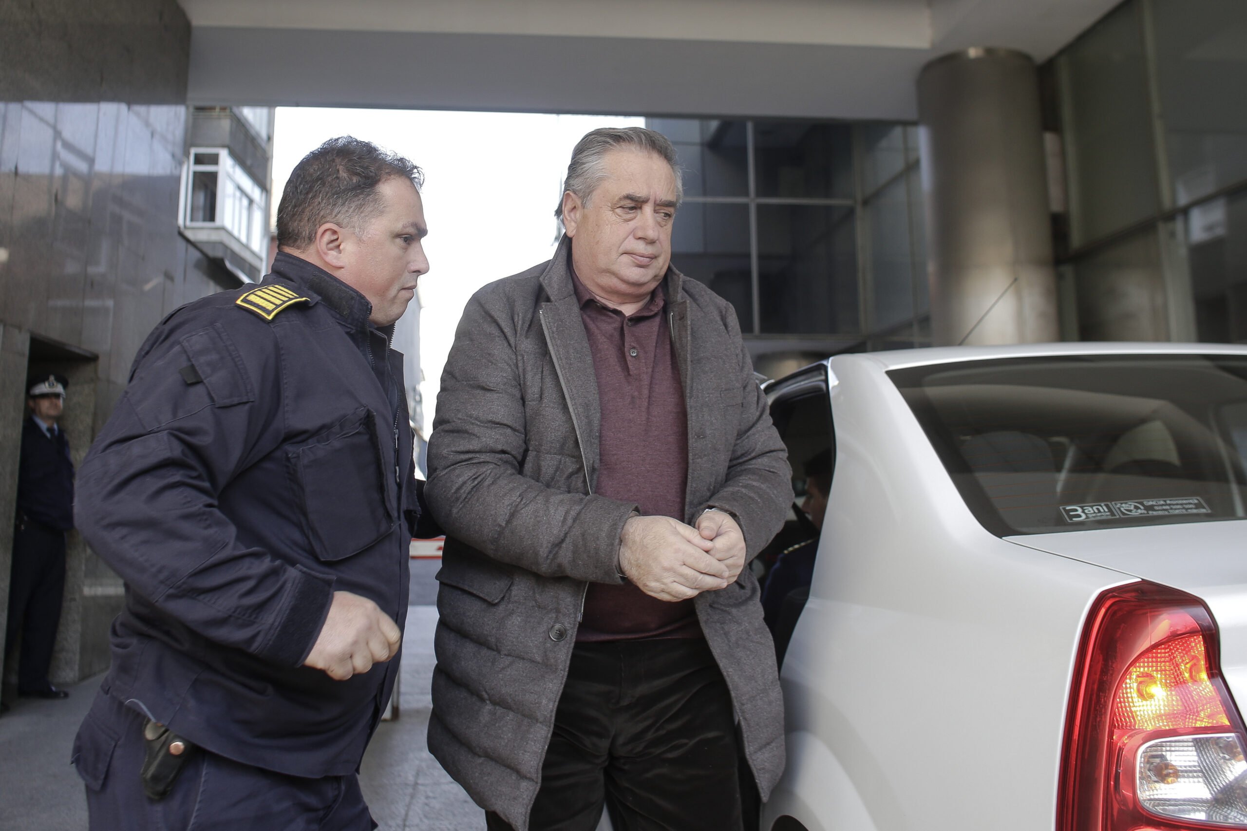  Miliardarul Ioan Niculae a fost arestat pe aeroportul Henri Coandă