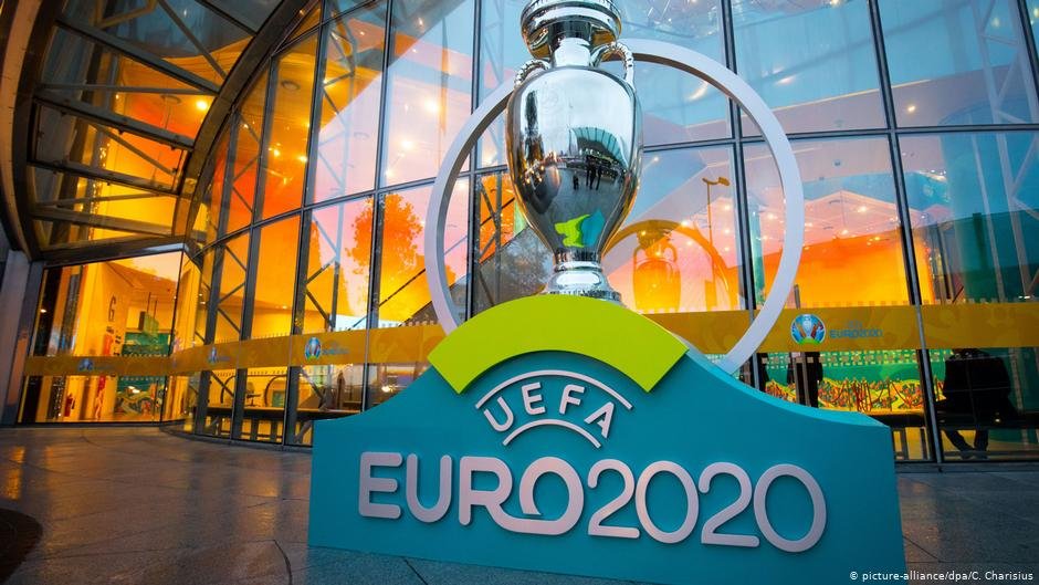  „Este exclus ca EURO să nu se dispute în acest an”. Ce a spus consilierul medical al UEFA despre prezența fanilor pe stadioane