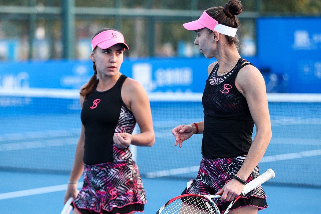  WTA Lyon: Irina Bara și Mihaela Buzărnescu, eliminate în primul tur al probei de dublu