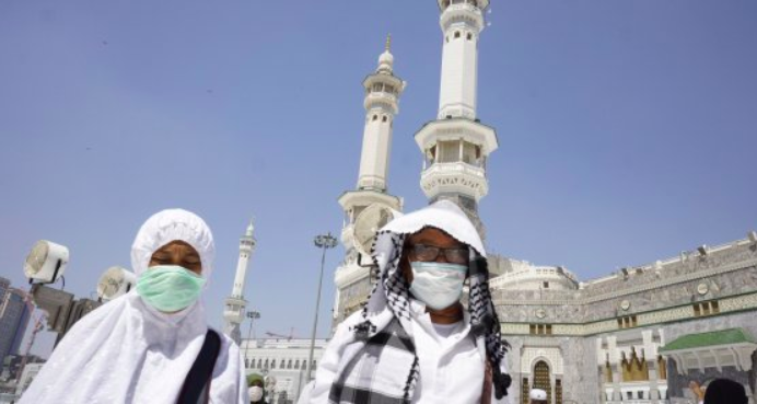  Numai musulmanii vaccinaţi anti-COVID vor avea voie la pelerinajul de la Mecca