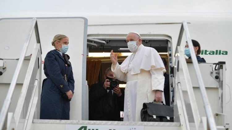  Papa Francisc a sosit in Irak intr-o vizita istorica de trei zile