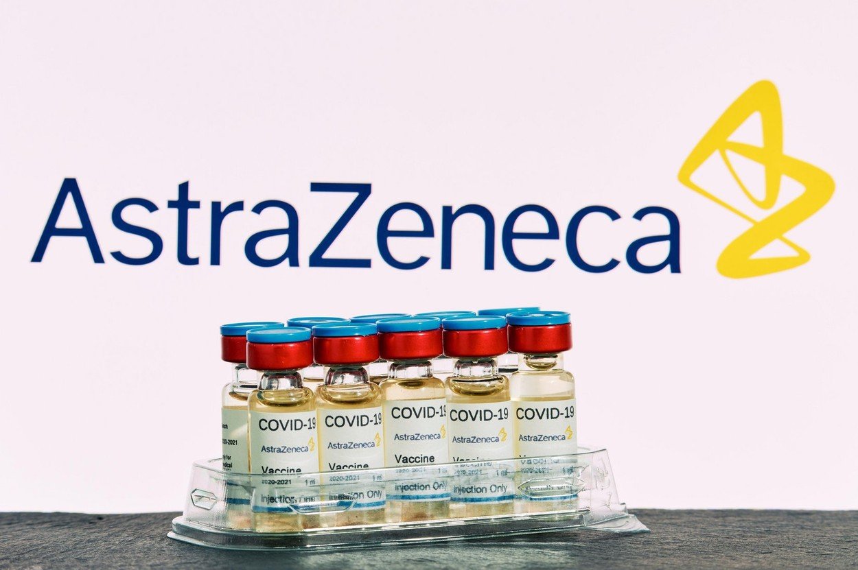  AstraZeneca ar urma să livreze UE în primul trimestru doar 30 de milioane de doze de vaccin în loc de aproape 40 de milioane