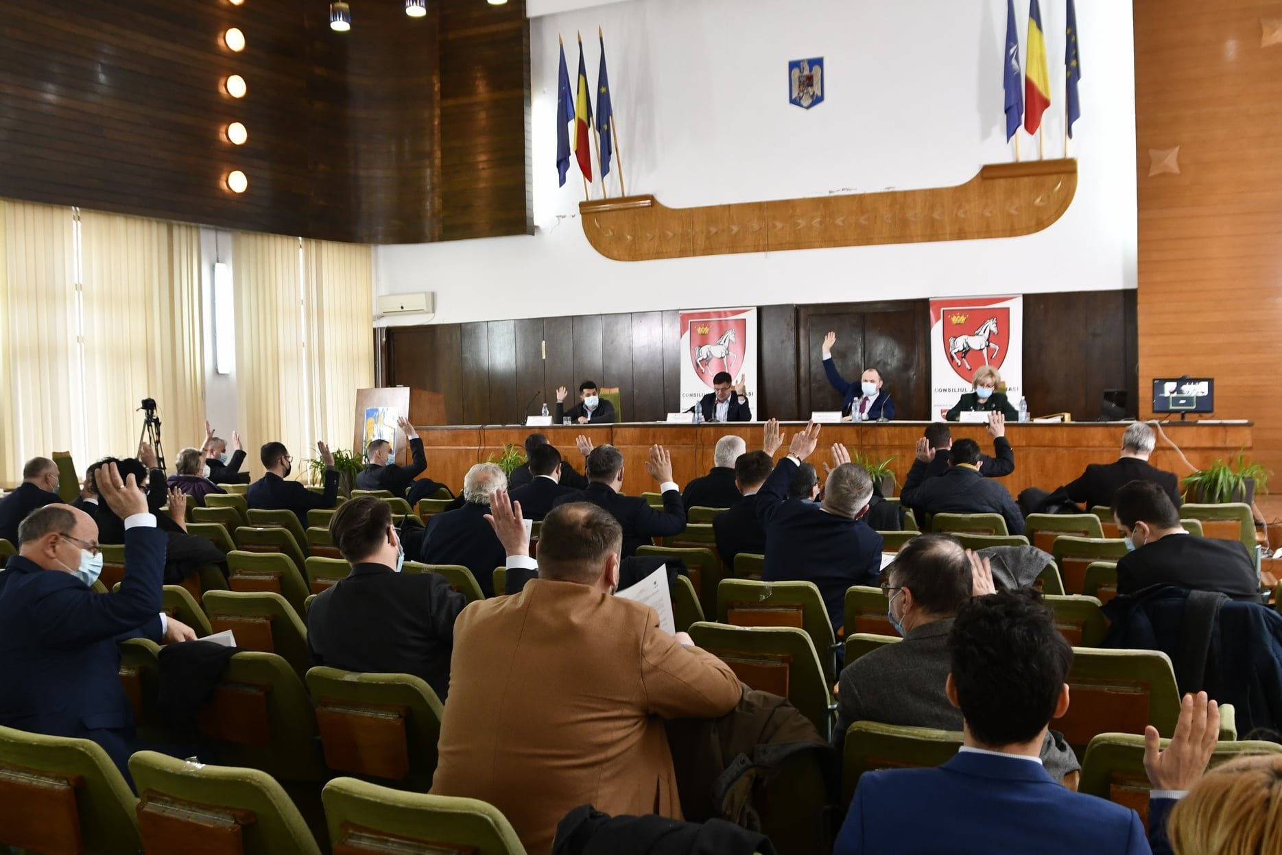  Şapte proiecte votate în unanimitate într-o şedinţă extraordinară a CJ Iași