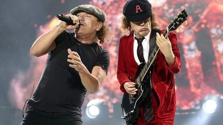 AC/DC se rebranşează la rock