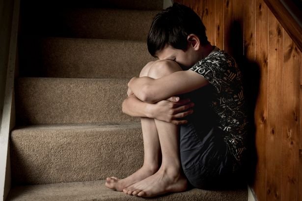  Cazul unui băiețel din Iași violat de un vecin pe care mama lui nu l-a crezut