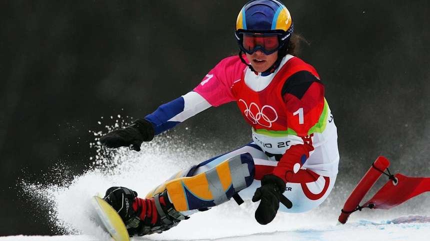  Fostă campioană mondială de snowboard, ucisă de o avalanşă în Elveţia