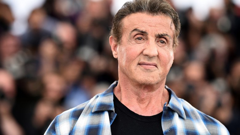  Sylvester Stallone pregăteşte un serial care va spune povestea tinereţii lui Rocky Balboa