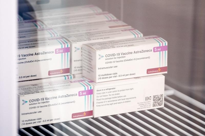  Olanda a decis să oprească toate vaccinările cu AstraZeneca până pe 7 aprilie